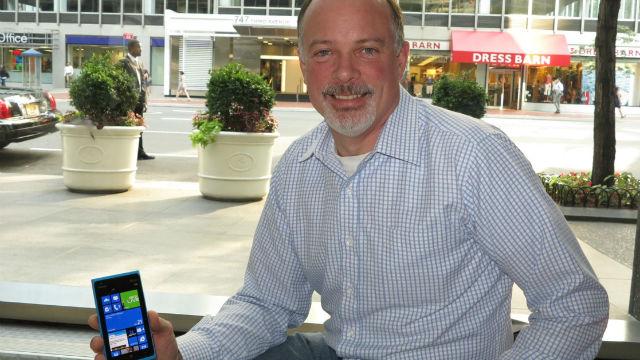 <b>De ce telefoanele cu Windows Phone 7 & 7.5 nu vor primi Windows Phone 8?</b>Anunțul Microsoft referitor la noutățile aduse de Windows Phone 8 a stârnit un oarecare entuziasm care s-a stins în rândul celor care dețin un telefon cu Windows Phone 7 & 7.5 în genul Nokia Lumia 900 ce recent a ajuns și în stocul unor magazine...