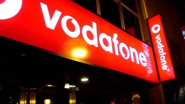 <b>Vodafone a plătit mai mult pentru Connex decât Google pentru YouTube; Iată culisele vânzării primului unicorn local</b>În România atunci când vorbim despre ideea de "unicorn" (companie cotată la 1 miliard de dolari) ne gândim în general la UIPath. Acum aflăm totuşi că România avea un unicorn chiar la început de mileniu