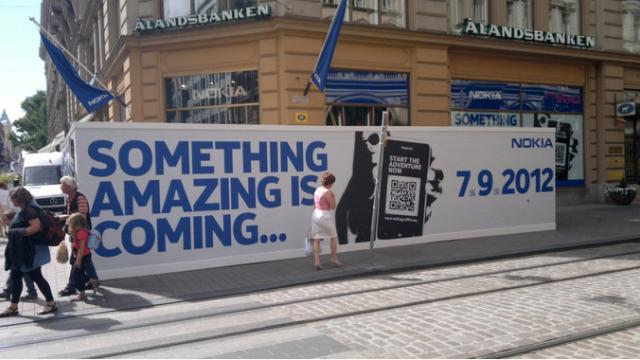 <b>Nokia pregătește ceva special pentru 7 septembrie! Primul teaser pentru Nokia Lumia Windows Phone 8?</b>Au început deja teaserele pentru viitoare produse Nokia, probabil în acest caz un telefon Lumia cu Windows Phone 8. Ceea ce vedeți mai jos este un panou care promite "ceva uimitor" pe 7 septembrie. Panoul și afișele au fost postate în fața unui...