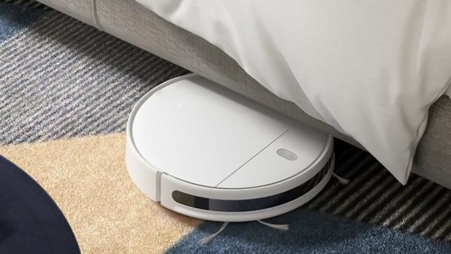 <b>Aspiratorul robot Xiaomi Mijia G1 poate fi comandat acum de pe TomTop cu livrare din Germania; Costă sub 750 lei!</b>Dacă în sfârșit ați decis să faceți pasul cel mare și să aduceți tehnologia și în procesul de curățenie, aflați că cei de la TomTop au în această perioadă o reducere specială pentru aspiratorul robot Xiaomi Mijia G1