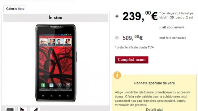<b>Motorola RAZR Maxx În oferta Vodafone</b>Vodafone s-a mișcat bine și în ultima lună a adus câteva telefoane interesante. Am remarcat: LG Optimus 3D Max, LG Optimus 4X HD. Motorola RAZR Maxx se diferențiază de Motorola RAZR prin bateria de 3300 mAh, grosimea și greutatea ceva mai mari....
