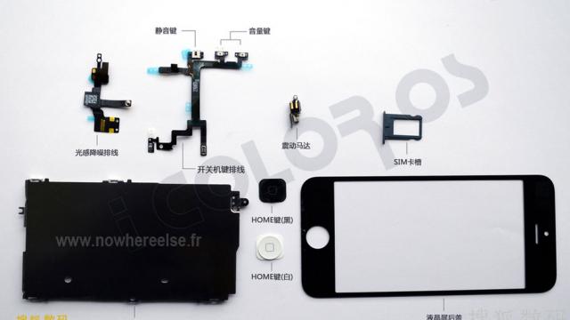 <b>Noi fotografii cu componente iPhone 5! Azi panoul de display și mici componente interne</b>Nici o săptămână fără o scurgere de informații din China, care să ne prezinte milimetru cu milimetru detalii despre următoarea generație de iPhone. Astăzi vedem imagini cu senzori, butoane și panoul pentru display-ul de 4 inch, despre care s-a...