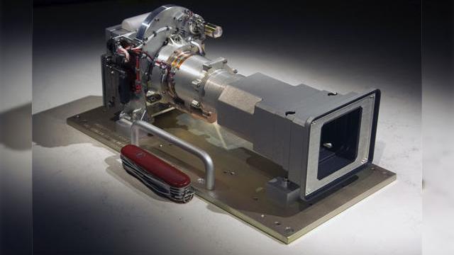 <b>Specificațiile sondei Curiosity de pe Marte mai slabe decât ale lui iPhone 3GS?!</b>Probabil că imaginați că roverul Curiosity, recent ajuns pe Marte are dotări SF la bord și zeci de megapixeli și gigabytes, nu-i așa? Ei bine, mamutul de o tonă are doar o cameră de 2 megapixeli și 8 GB spațiu de stocare, deci mai slab chiar...