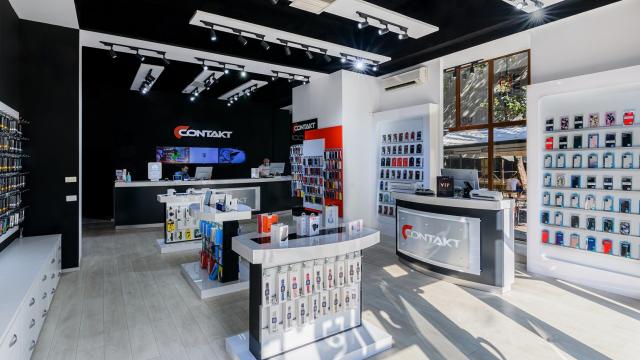 <b>Contakt și Huawei încheie un parteneriat pentru customizarea dispozitivelor echipate cu Huawei Mobile Services (HMS)</b>Un comunicat de presă proaspăt sosit în inbox-ul nostru ne aduce astăzi detalii despre un parteneriat încheiat între Huawei și CONTAKT.ro ce are ca scop customizarea dispozitivelor echipate cu Huawei Mobile Services