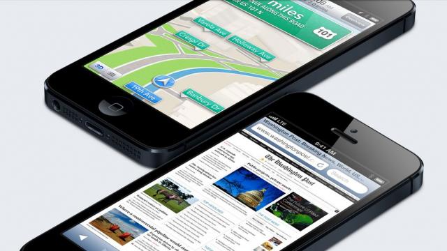 <b>iPhone 5 se pregătește a fi afișat la precomandă pe MarketOnline.ro</b>Magazinele online se pregătesc a beneficia de buzz-ul din jurul lui iPhone 5 și-l vor afișa la precomandă în viitorul apropiat. Lansarea oficială se va face mult mai târziu pentru România, 21 septembrie în SUA. La doar câteva zile va ajunge și...