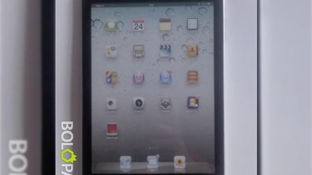 <b>iPad Mini Într-un nou set de imagini neoficiale</b>Se pare că Apple chiar se gândește să aducă o tabletă mai mică, faimosul iPad Mini de care se vorbește în media de specialitate de ceva timp. Știți că la iPhone 5 au fost numerose imagini și detalii catalogate ca zvonuri și acestea s-au...