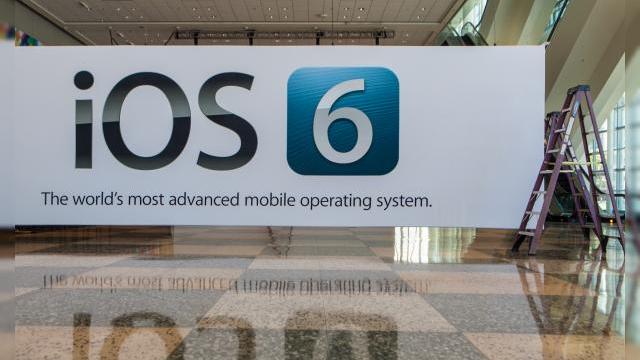 <b>iOS 6 Începe a fi disponibil pe device-urile Apple compatibile</b>Apple va aduce iPhone 5 în stocurile magazinelor și precomenzile vor fi livrate de pe 21 septembrie, de mâine. iOS 6 va fi disponibil by default pe iPhone 5, dar va fi primit și de alte idevice-uri cum ar fi: iPhone 4S, iPhone 4, iPhone 3GS, iPad 2,...