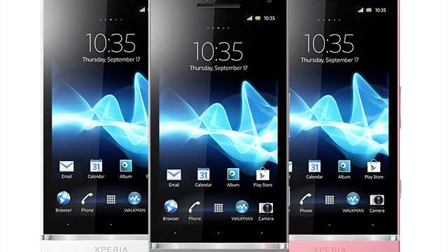 <b>Sony Xperia SL debutează În oferta magazinelor de specialitate din România</b>Xperia SL reprezintă un upgrade minor la Xperia S și a fost prezentat oficial în urmă cu câteva săptămâni. Acum poate fi achiziționat în patru variante de culoare: alb, negru, argintiu și roz la prețul de 1999 lei. &nbsp; Pentru această sumă...
