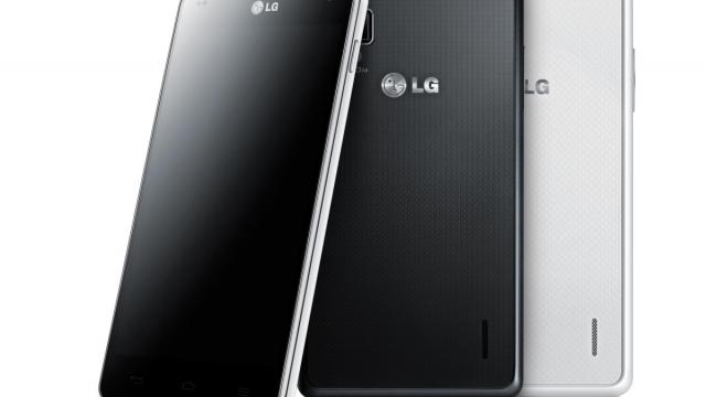 <b>LG Optimus G la precomandă și livrarea din 2 noiembrie În SUA</b>Indirect se poate spune că este o veste bună și pentru Europa, LG Optimus G intră la precomandă în SUA din 16 octombrie și livrarea din noiembrie prin operatorul de telefonie AT&T. LG Optimus G și LG Nexus 4 sunt telefoanele pe care se bazează...