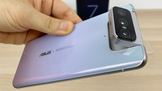 <b>Turul Magazinelor #851: Realme 7i şi ZenFone 7 Pro la reducere, televizor 4K sub 1000 lei, Roborock la preţ bun</b>O să încerc să evit clişeul cu "marţi şi cele 3 ceasuri rele", spunându-vă în schimb că retailerii au început să realizeze primele "Black Friday-uri" de final de iarnă. Tot ce a rămas pe stoc după Crăciun şi Valentine's Day poate ajunge la voi la preţ