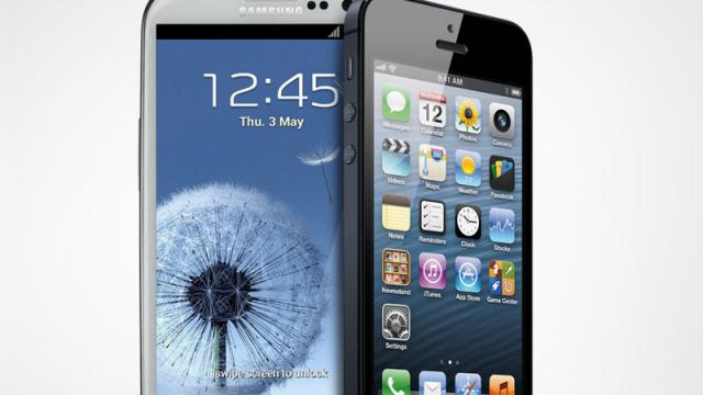 <b>iPhone 5 vs Samsung Galaxy S III În oferta operatorilor de telefonie: Vodafone și Orange</b>Cele două telefoane se confruntă în liga super-smartphone-urilor. Poate vă mai aduceți aminte acele tabele de după lansarea iPhone 5 în care Samsung dorea să reliefeze calitățile lui S III față de nou lansatul smartphone al Apple.&nbsp; &nbsp;...