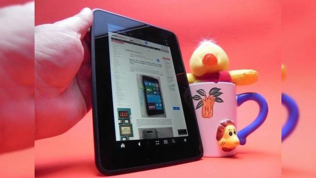 <b>Review Amazon Kindle Fire HD: dezamăgire de 7 inch (Video)</b>Singura tableta căreia am fost tentat să îi dau o notă mică în ultima vreme a fost Sony Xperia Tablet S și nu atât pentru ce livrează, cât pentru așteptările cu care venea. în schimb de la Amazon Kindle Fire HD nu aveam așteptări mari și...