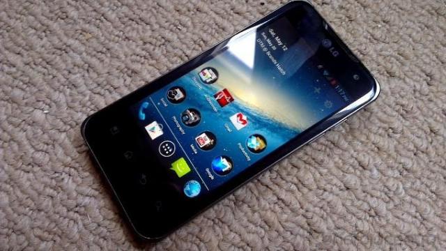 <b>LG Optimus 2X a primit Android 4.0 Ice Cream Sandwich. ÎN SFÂRȘIT!</b>LG a lansat primul smartphone dual-core cu Android, a intrat și în Carte Recordurilor. în ianuarie 2011 era comercializat în Coreea de Sud și ulterior a intrat și pe alte piețe. LG Optimus 2X reprezenta vârful lor de gamă și speranțele...