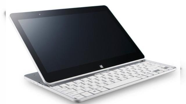 <b>LG Tab Book, un hibrid Windows 8 pregătit de prezentare la CES 2013</b>CES 2013 e la doar câteva zile distanță și marele show al gadgeturilor din Las Vegas ne va aduce o mulțime de noutăți. Printre ele se număra atât tablete și telefoane, cât și hibrizi, precum cel din imaginea de mai jos. E vorba despre LG Tab...