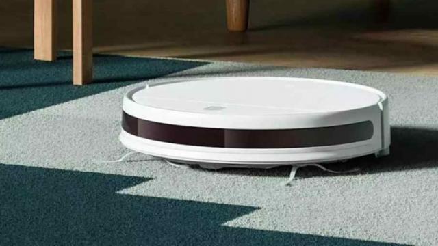 <b>Turul Magazinelor #895: Cele mai ieftine aspiratoare robot (câteva sute de lei), Pixel 4a şi monitor 4K la ofertă</b>A venit şi ziua de miercuri, în care se arată în sfârşit şi soarele zâmbitor. El iluminează fie plantele din grădina sau de pe balcon, care au nevoie de îngrijire sau zonele mai murdare din casă, care au nevoie de Curățenia de primăvară