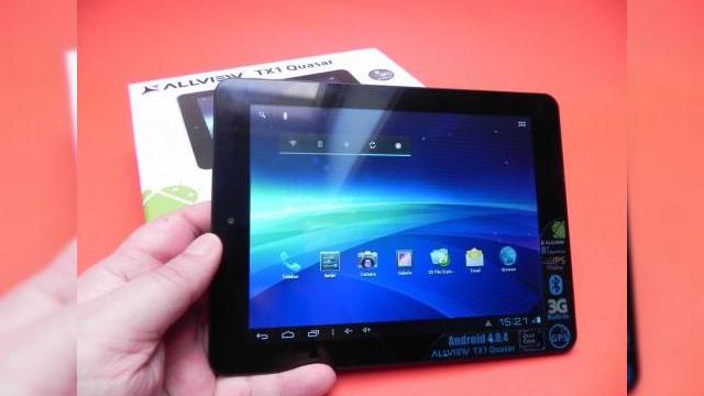<b>Allview TX1 Quasar unboxing: tableta de 8 inch cu 3G și GPS (Video)</b>La doar câteva ore după ce Allview a anunțat oficial tableta TX1 Quasar noi o aveam deja pe masa de teste și am realizat unboxing-ul sau, pe care îl priviți mai jos. Avem de-a face cu un device care costă în jur de 1000 lei și care îmi...