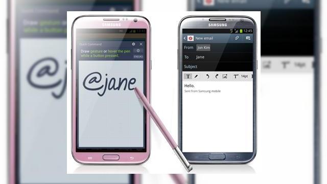 <b>Samsung Galaxy Note II acum pe roz; Cadoul perfect de Valentine's Day și 1 martie?</b>Samsung a anunțat oficial lansarea phabletului Galaxy Note II în varianta de culoare roz, pe care o puteți vedea mai jos. Acest model ar reprezenta un cadou bun pentru o persoană de sex feminin fie de Valentine&#39;s Day, care e săptămâna viitoare,...