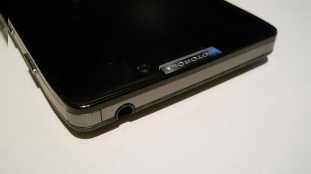 <b>Motorola X Phone ar putea sosi cu noi funcții software, create special de către Google</b>Deși Motorola X Phone nu ar fi un telefon Nexus, au apărut recent zvonuri că acest smartphone ar putea primi câteva funcții software speciale de la Google. Din câte știm noi doar un Nexus Phone are acest privilegiu, iar dacă un handset Motorola ar...
