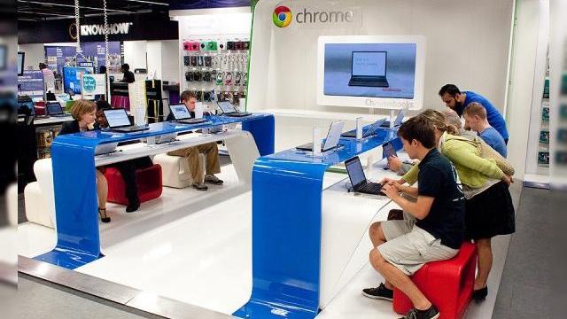 <b>Google va deschide magazine de retail, Își va vinde terminalele Nexus la fața locului</b>Dacă experimentul Google de a vinde prin propriul magazin online terminale Nexus nu prea a reușit, poate că un magazin fizic ar fi o idee mai bună. Din câte știu există deja un Google Store în Londra, iar acum gigantul motoarelor de căutare...