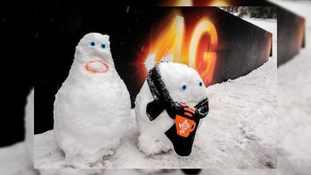 <b>Rezultatele Orange În 2012 - ultimul trimestru și evoluția generală</b>Orange a oferit informațiile privind parcursul său în 2012. Prima dată au abordat ultimul trimestru și au încheiat printr-o privire de ansamblu asupra întregului an. Ei consideră că T4 2012 a fost cel mai bun trimestru de când a pornit criza...