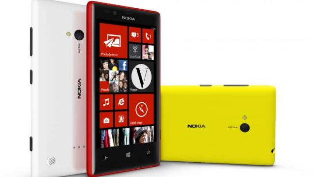 <b>MWC 2013: Nokia anunță telefoanele Lumia 720 și Lumia 520 la Barcelona</b>V-am prezentat astăzi prin live blogging evenimentul Nokia de la MWC 2013, în Barcelona, unde finlandezii au lansat câteva telefoane noi și serviciul de hărți Nokia HERE. Din păcate tableta Lumia nu s-a concretizat, dar am văzut două noi modele...