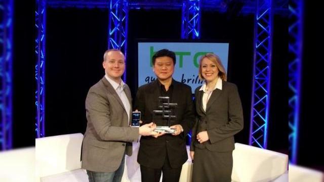 <b>Marii premianți la MWC 2013: Samsung Galaxy S III telefonul anului 2012, HTC One modelul anului 2013, iar Nexus 7 tableta anului trecut!</b>Acum că MWC 2013 s-a încheiat a venit și momentul retrospectivei și momentul primelor premii. Astfel, aflați că marii premianți sunt Nexus 7, Samsung Galaxy S III, HTC One și... Republica Moldova. &nbsp; La doar câteva zile după ce a fost...