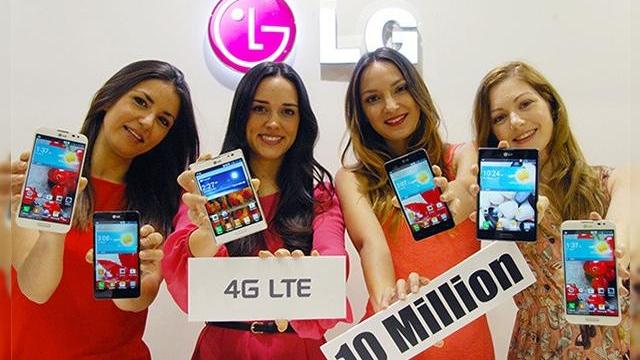 <b>LG anunță peste 10 milioane de telefoane LTE vândute</b>Cei care urmăresc evoluția companiei LG trebuie să observe un lucru interesant: producătorul sud-coreean se implica mereu în promovarea celor mai noi tehnologii. LG a încercat să aducă tehnologia LTE, dar și NFC pe cât mai multe telefoane,...