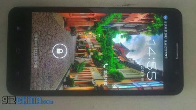 <b>Neo N003 e cel mai ieftin telefon 1080p din lume; Iată cum arată!</b>Există sute, poate chiar mii de companii producătoare de smartphone-uri în China pe care le-am trece la zona de branduri no name, dar care realizează terminale high end. Printre ele se numără și Neo, care are cel mai ieftin smartphone cu ecran...