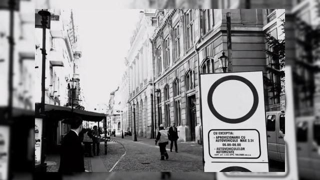 <b>HTC Zoe În acțiune la Mobilissimo.ro: un periplu În București devine artă cu Zoe (Video)</b>După cum știți deja, avem în teste telefonul HTC One, văzut de mulți drept handsetul acestui an și pe bună dreptate, deoarece este un super smartphone. Redactorul Mobilissimo.ro Alex a purces alaltaieri la un periplu prin București, realizând...