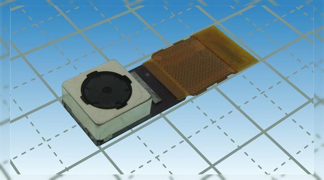 <b>Toshiba lansează un nou senzor de cameră: 13 MP, grosime de 4.7 mm</b>Toshiba pregătește lansarea unui senzor de 13 megapixeli și 1/3 inch în diagonală, iar acesta va fi cel mai subțire de până acum. Modulul cu nume de cod TCM9930MD va avea o grosime de doar 4.7 mm. &nbsp; Aceasta componentă a fost creată cu...