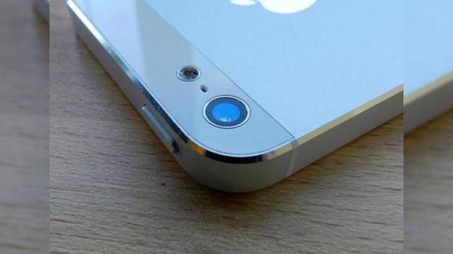 <b>iPhone 5S/iPhone 6 ar putea veni cu o cameră de 12 megapixeli cu HDR video și captura bună la Întuneric</b>încă o săptămână și încă o serie de zvonuri legate de iPhone... de această dată cu privire la camera sa. Se pare că iPhone 5S/iPhone 6 ar putea adopta un nou senzor de cameră, unul de 12 megapixeli care va aduce și funcția video HDR și...