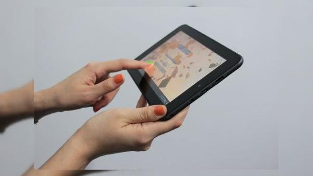 <b>ASUS Memo Pad vs Evolio Evotab HD - specificații tehnice, preț, comparativ detaliat</b>Cu ASUS Memo Pad m-am jucat în ultimele zile prin intermediul evoMAG. Ei comercializează tableta ASUS la un preț de aproximativ 750 lei. Prețurile fluctuează de la o zi la alta, în general se merge pe un trend descendent. &nbsp; Evolio Evotab HD am...