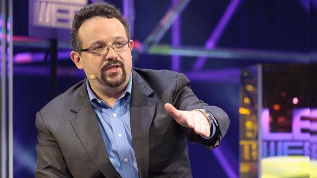 <b>Evernote vrea să intre pe piața hardware cu propriul device... ceva mai mult decât unul de luat notițe!</b>Evernote este o suită de servicii și software destinat luării de notițe și arhivarii de informații, iar acum compania din spatele său vrea să se extindă și pe piata hardware. Până acum de la conceptul de notița s-a ajuns la un format complex,...