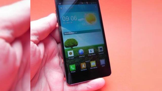 <b>Review LG Optimus G: mai bun decât Nexus 4, superior lui Xperia Z, camera ușor dezamăgitoare (Video)</b>LG Optimus G, în versiunea E975 a ajuns și la noi teste, pentru un review cât se poate de detaliat. Telefonul a fost primit în teste de la LG România și trebuie să aflați că acest handset este "fratele geamăn" al lui Nexus 4. Terminalul are un...