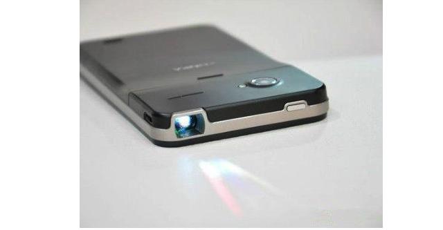 <b>Konka S1 Mirage va oferi funcție integrată de proiecție 3D și vine cu 3 GB de RAM</b>Piața din China este responsabilă cu lansări din cele mai accesibile în ce privește piața dispozitivelor mobile, dar în același timp și cu produse din cele mai inovatoare. Aici, cei de la Konka propun un terminal ce oferă funcție de proiector...