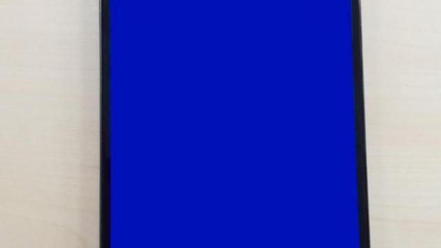 <b>Un terminal necunoscut de la LG apare Într-o primă imagine - poate fi Nexus 5</b>LG au reușit să se remarce mai mult decât pozitiv odată cu lansarea unor terminale cu ar fi Optimus G, Optimus G Pro și smartphone-ul Nexus 4 în colaborare cu Google. Imaginea apărută ar putea fi pentru următorul smartphone din gama Nexus sau...