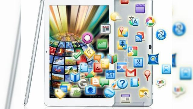 <b>Evolio Quadra, prima tabletă quad core de 10.1 inch a brandului autohton anunțată oficial</b>Tripleta de tablete quad core cu brand românesc este întregita astăzi de Evolio, prin intermediul modelului Quadra. Deja avem în teste o tabletă Allview quad core și una tot 4 core de la E-Boda, iar acum a fost anunțată și Quadra, pe care o...
