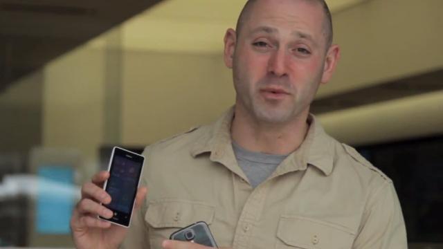 <b>Cea mai nouă reclamă Windows Phone are Samsung Galaxy S4 În centru... și supraprețul său (Video)</b>Echipa de advertising de la Microsoft a realizat un clip promoțional foarte interesant, care deși la prima vedere pare o reclamă la Nokia Lumia 521, e mult mai mult de atât. E vorba de un atac subtil la Samsung Galaxy S4, la Android și o promovare a...