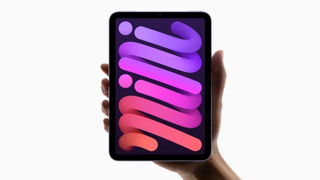 <b>Livrările lui iPad Mini 6 ar putea întârzia până în noiembrie; Ce versiuni sunt afectate?</b>Se pare că Apple se confruntă cu probleme de stocuri sau cu eterna criză a componentelor. Altfel nu ne explicăm motivul pentru care după amânarea unor livrări de iPhone 13 Pro şi 13 Pro Max, acum şi iPad Mini 6 are data de sosire împinsă în noiembrie