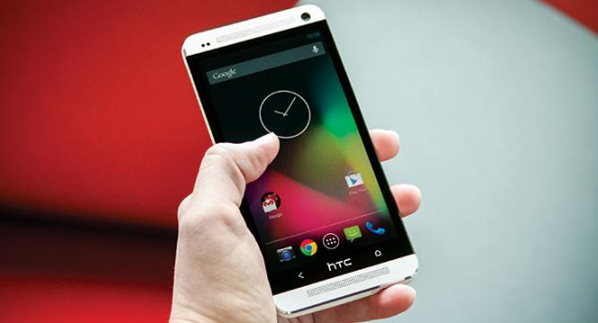 <b>Mai multe telefoane cu Android În varianta Nexus vor fi lansate În 2013</b>La Google I/O 2013 a fost anunțat Samsung Galaxy S4 de 16 GB în varianta cu Android Jelly Bean în stadiu nativ, fără interfața TouchWiz și cu update-urile de software la timp. Nu a trecut prea mult timp și HTC One de 32 GB cu Android stock a fost...