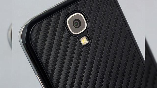 <b>Pa pa plastic! Samsung cumpără un producător de fibră de carbon!</b>Una dintre criticile principale aduse lui Samsung Galaxy S4 și S III a fost carcasa din plastic, care deși este excelentă atunci când scăpați telefonul pe jos, oferă o senzație de "ieftin" și tinde să facă handsetul mai alunecos. Ei bine, se...