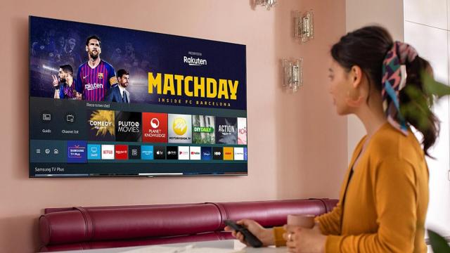 <b>Samsung anunță licențierea sistemului de operare Tizen OS și pentru alți producători de Smart TV-uri; Compania va lansa și o platformă dedicată cloud gamingului</b>Ieri a avut loc Samsung Developer Conference, un eveniment dedicat dezvoltatorilor, dar și fanilor companiei sud-coreene. A fost astfel anunțată oficial noua interfață pentru smartphone-uri, One UI 4, dar și o interfață pentru laptopuri cu Windows