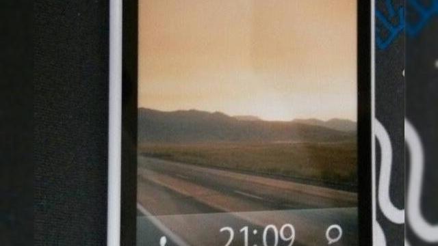 <b>Xiaomi Mi2s Youth, un telefon accesibil din China surprinde cu CPU Snapdragon 600</b>Xiaomi își dezvoltă gama de terminale mobile, astăzi cu un model destinat tinerilor, după cum indica și numele său. E vorba despre Xiaomi Mi2S Youth, care a ajuns pe web sub forma imaginii de mai jos. &nbsp; Handsetul va costa 276 de dolari și se...