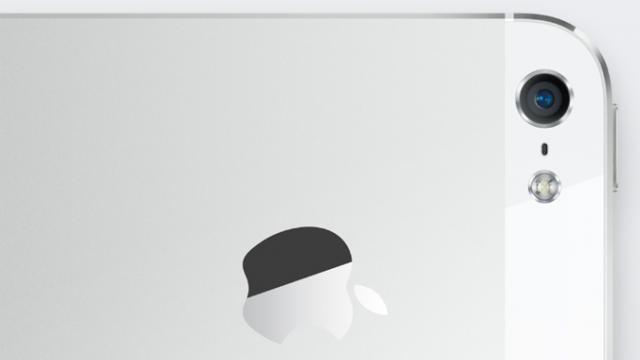 <b>Ce ne va atrage la următorul iPhone? Camera slow motion, senzor de amprente?</b>Suntem fix la jumătatea verii și ne apropiem de toamnă, care ne va aduce ultimele două hituri smartphone ale anului: iPhone 5S și Galaxy Note III. Despre iPhone 5S se vorbește parcă puțin mai moderat de când a apărut iOS 7 și entuziasmul e mai...