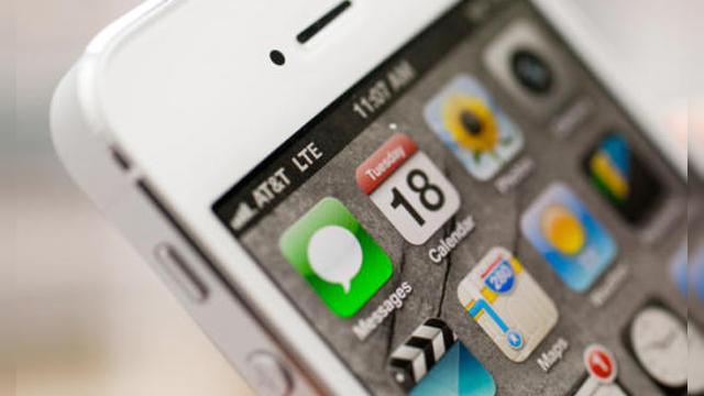 <b>Există loc de Împăcare Între Samsung și Apple? Cele două ar fi semnat un contract pentru furnizarea de chipuri!</b>Deși în ultimii ani Apple încerca să se distanțeze de Samsung, semnând contracte cu Sharp și LG pentru furnizarea de panouri pentru display și aparent apelând la TSMC pentru chipuri, iată că Sammy revine în peisaj drept partener pentru firma...