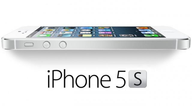 <b>Avem specificațiile lui iPhone 5S: ecran Retina IGZO de 4 inch, cameră de 12 MP, GPU quad core</b>După câteva bâlbâieli ale scurgerilor de informații cu privire la următoarele terminale Apple, iată că astăzi lucrurile încep să devină mai clare. Astfel, vedem prima listă coerentă și concretă de dotări hardware pentru iPhone 5S,...
