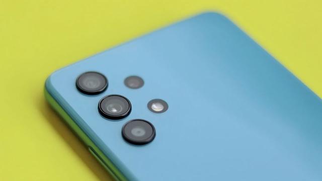 <b>Samsung Galaxy M33 5G apare în GeekBench cu noul procesor Exynos 1200</b>Dacă e să am vreun regret cu privire la o serie de telefoane pe care nu am testat-o absolut deloc, aceea ar fi Samsung Galaxy M. Cumva acele battery phone-uri midrange nu au ajuns la mine, iar cele mai solicitate în ultima vreme au fost 