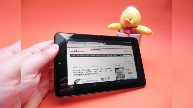 <b>Review ASUS MeMo Pad HD 7: un best buy al acestei veri, tabletă de 7 inch cu cameră surprinzătoare, procesor quad core (Video)</b>După un review detaliat pentru tableta ASUS MeMo Pad FHD 10, iată că și MeMo Pad HD 7 a avut parte de un review. Acest produs tocmai a intrat în magazinele locale, unde este disponibil la prețuri în jurul valorii de 699 lei. Terminalul este o...