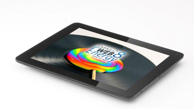 <b>AROBS Transilvania anunța lansarea a două noi tablete Smailo: Web Energy 8 și Web Energy 9.7</b>La puțin timp după ce am aflat că AROBS va fi distribuitor exclusiv în România pentru tabletele franțuzești Archos, iată că aceeași firmă ne oferă două noi tablete sub brandul Smailo. Noile modele sunt Smailo Web Energy 8 și Smailo Web...