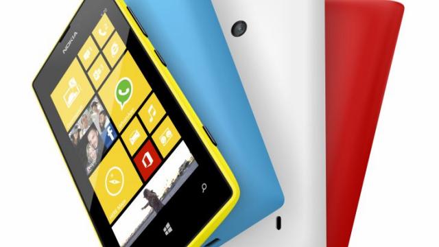 <b>Succes pentru telefoanele Windows Phone low end, datorită vânzărilor crescute din Asia și SUA</b>Se pare că după o perioadă îndelungată de teste și experimente, terminalele Windows Phone cu preț accesibil au început să prindă la public. E vorba despre seria Nokia Lumia 500, care începe să crească în popularitate în SUA și Asia. &nbsp;...